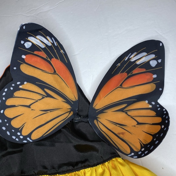 Beautiful Butterfly Dog Halloween Costume Rubie’s Pet Shop Boutique - Picture 10 of 10
